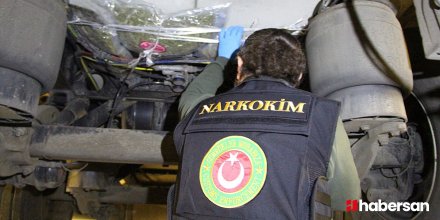 Edirne Kapıkule Sınır Kapısı'ndan geçmeye çalışan bir tırda 13 kilogram uyuşturucu ele geçirildi