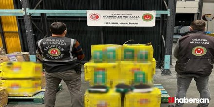 İstanbul'da 195 kilo çaya emdirilmiş bir biçimde uyuşturucu madde ele geçirildi.