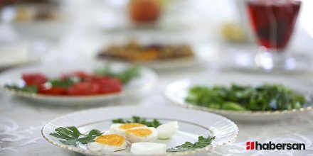 Reflü hastalarına Ramazan ayı boyunca kullanabileceği öneriler!