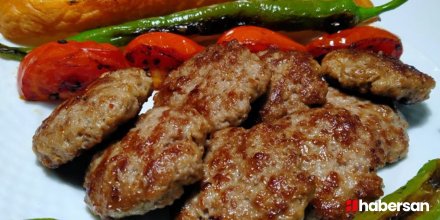Yanına da Patates Kızartması: Ev Köftesi 