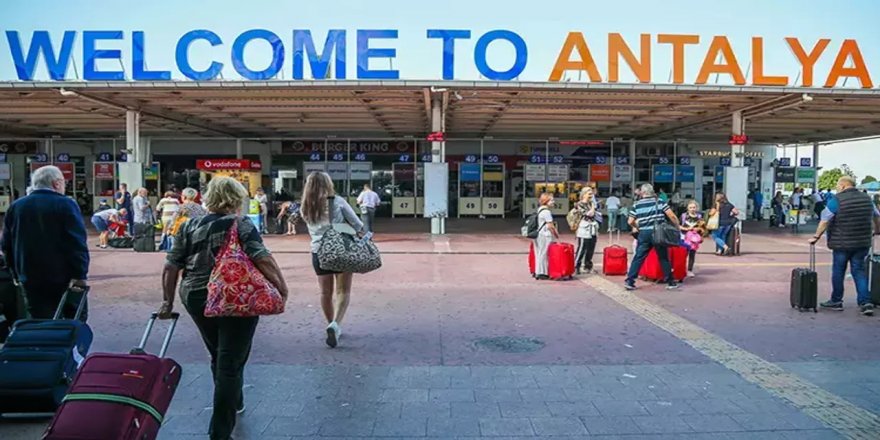 Bakan Ersoy: Kemer'e 145 Milyon liralık yatırım ve Rekor turist sayısı