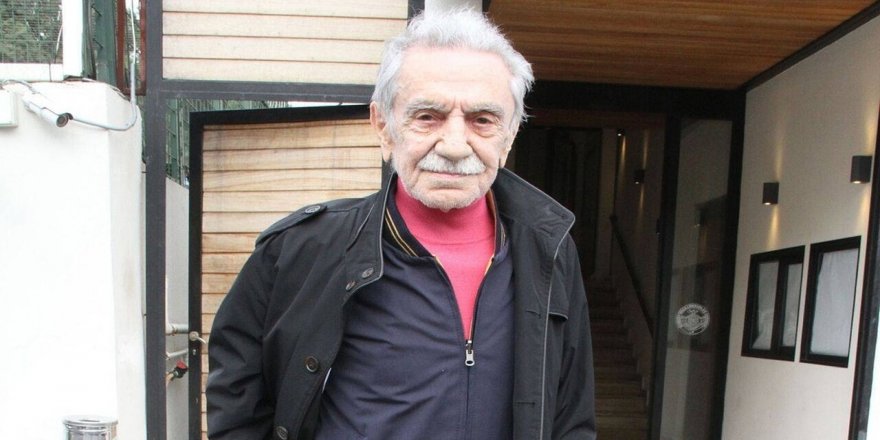 Efsane oyuncu Aydemir Akbaş hayatını kaybetti