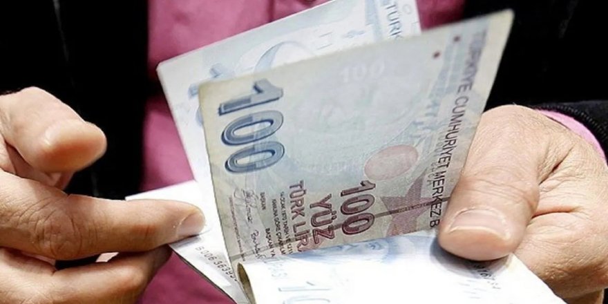Emekli maaşları ve emeklilik sistemi değişiyor mu? Açıklama geldi