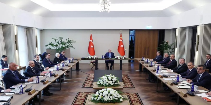 Erdoğan'dan Ahlat'ta Tarihi toplantı: Savunma ve Havalimanı vurgusu