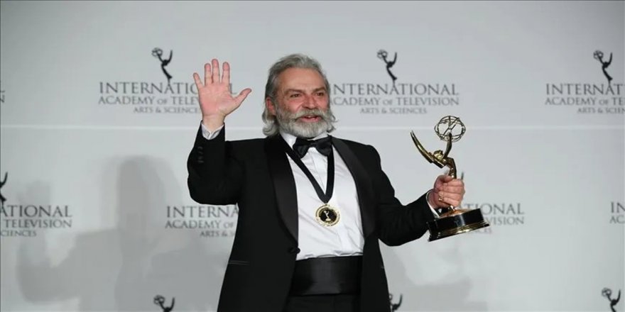 Haluk Bilginer'den İki kez Emmy şansı: Türk dizi tarihinde bir ilk