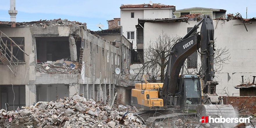 Malatya'da 4 bin 600 ağır hasarlı bina bayramdan sonra yıkılacak