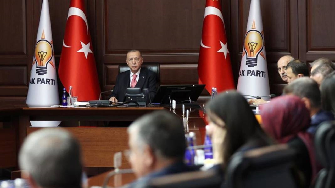 AK Parti merkez yürütme kurulu yoğun gündemle toplanıyor