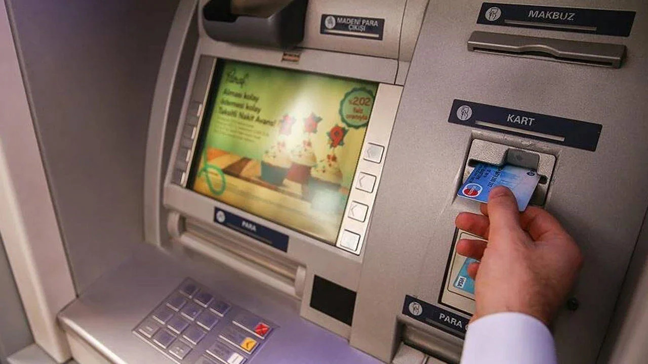 ATM’lerde Yalnızca 200 TL’lik Banknotlar mı kalacak?
