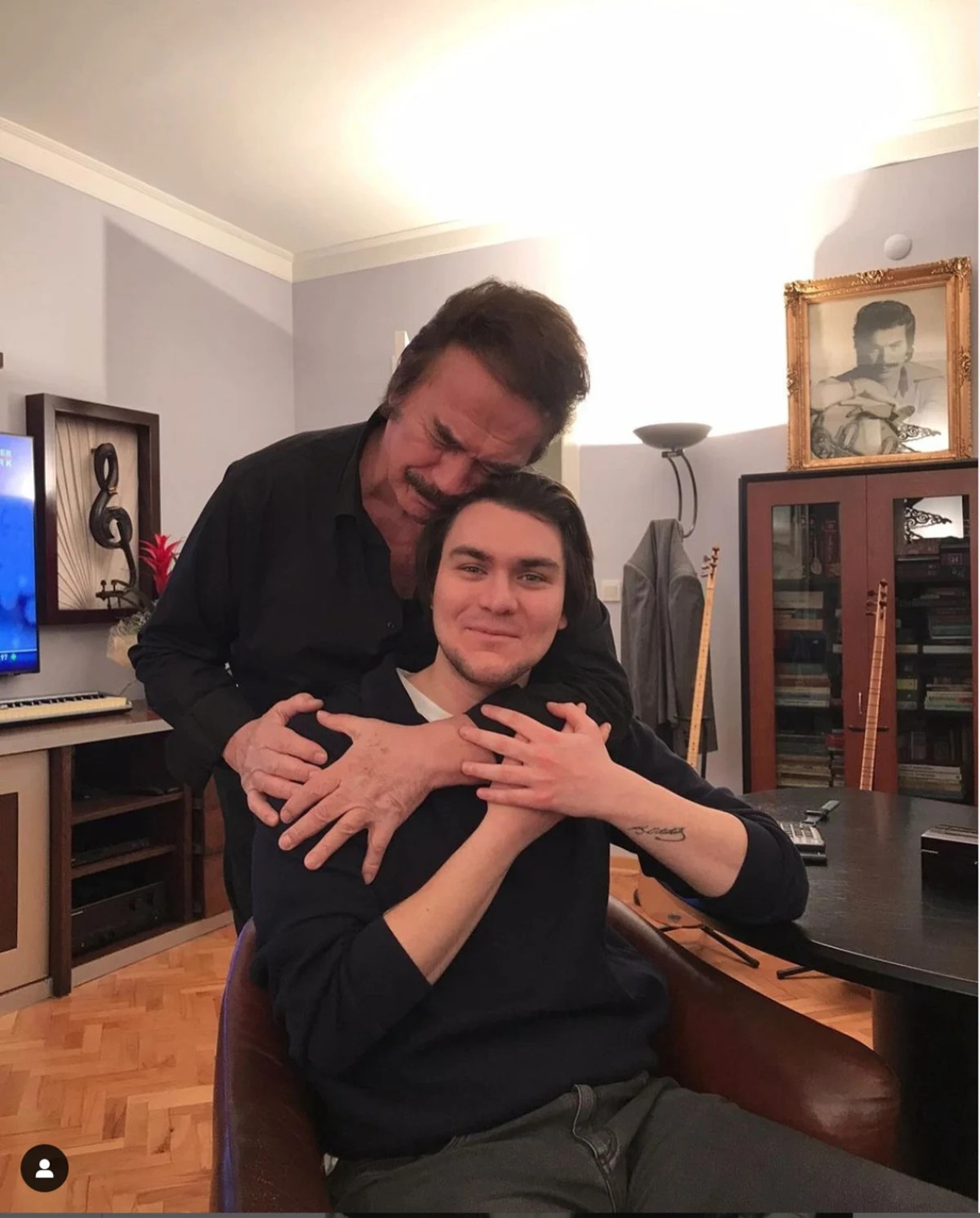 Altan Gencebay, Aşkı Berna ile Evlendi, Baba Orhan Yoktu