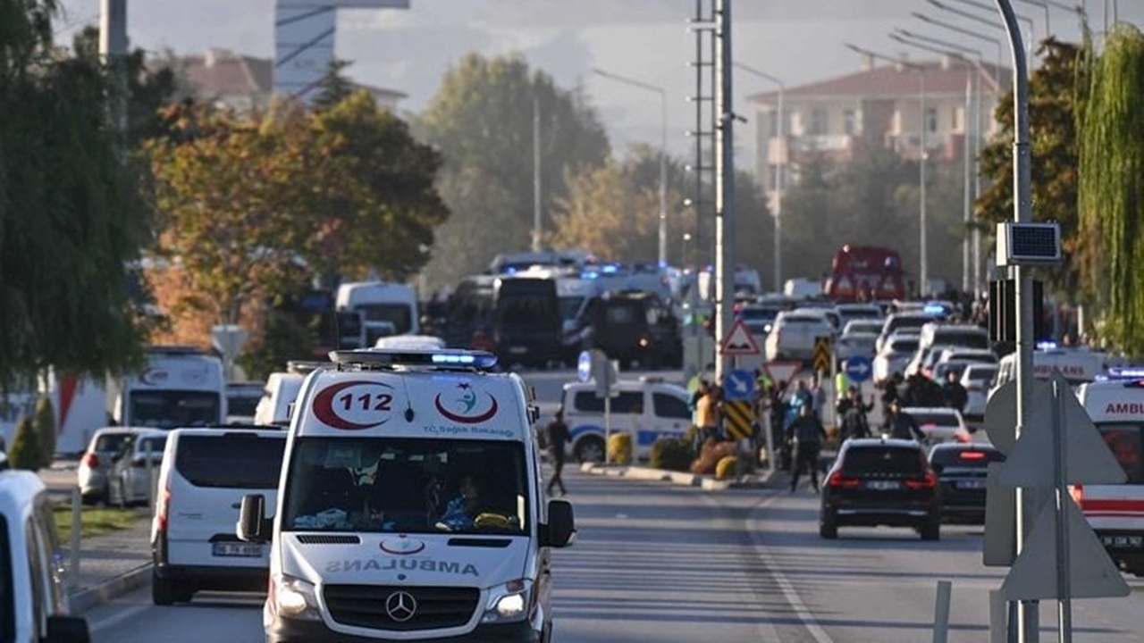 Ankara'da Korkunç terör eylemi: 4 Şehit, 14 yaralı