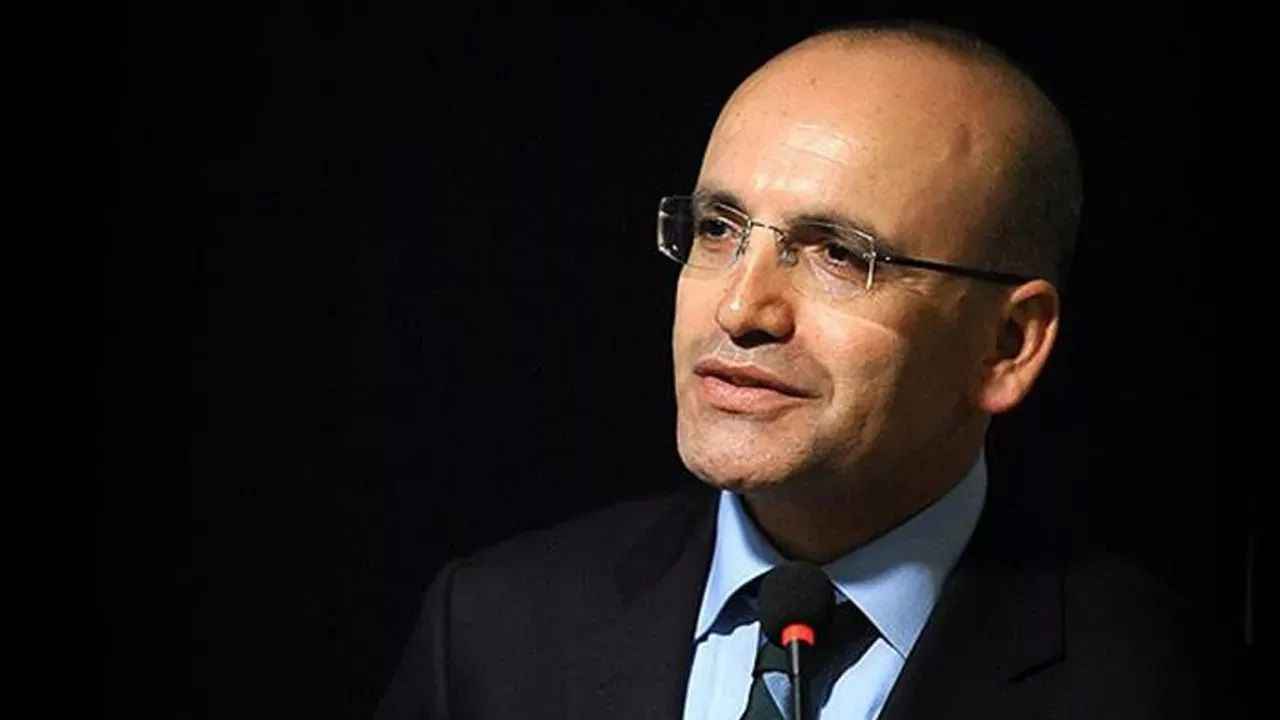 Bakan Şimşek'ten İstifa iddialarına sert tepki