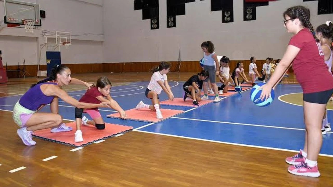 Bakan Tekin: Geleceğin sporcuları için büyük adım