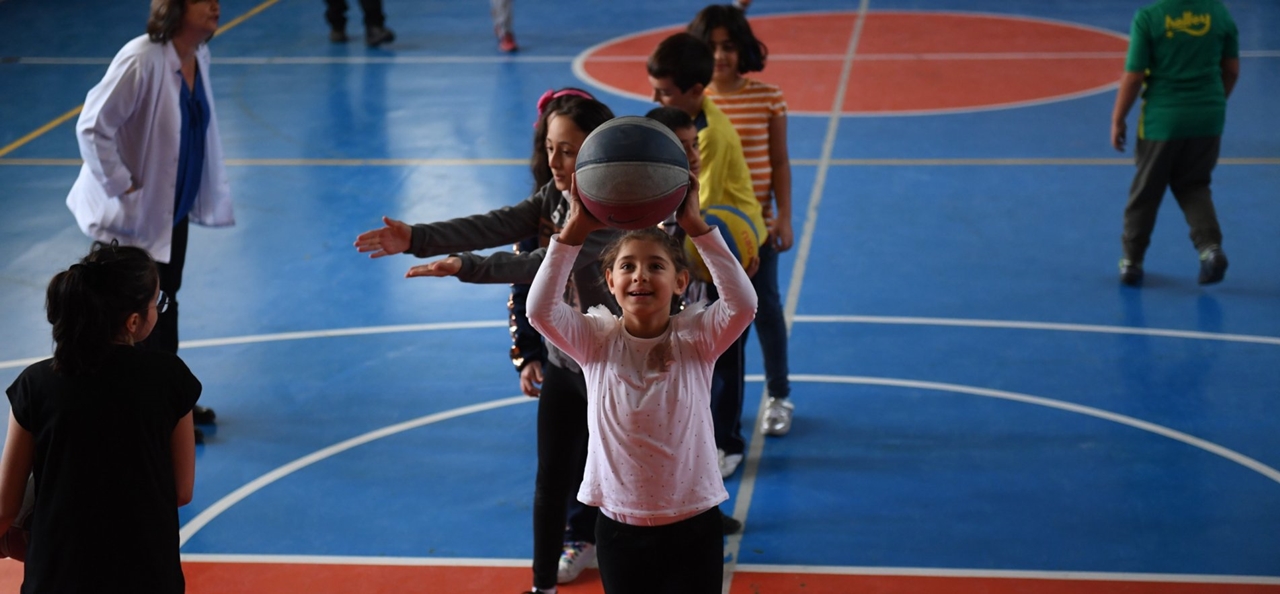 Bakan Tekin: Geleceğin sporcuları için büyük adım