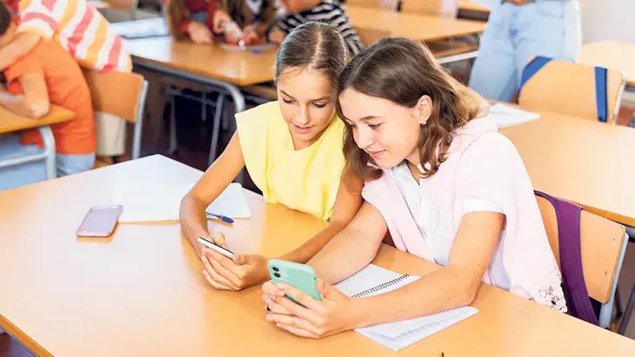 Eğitimde çığır açan değişiklikler: Cep telefonu ve Randevu sistemi