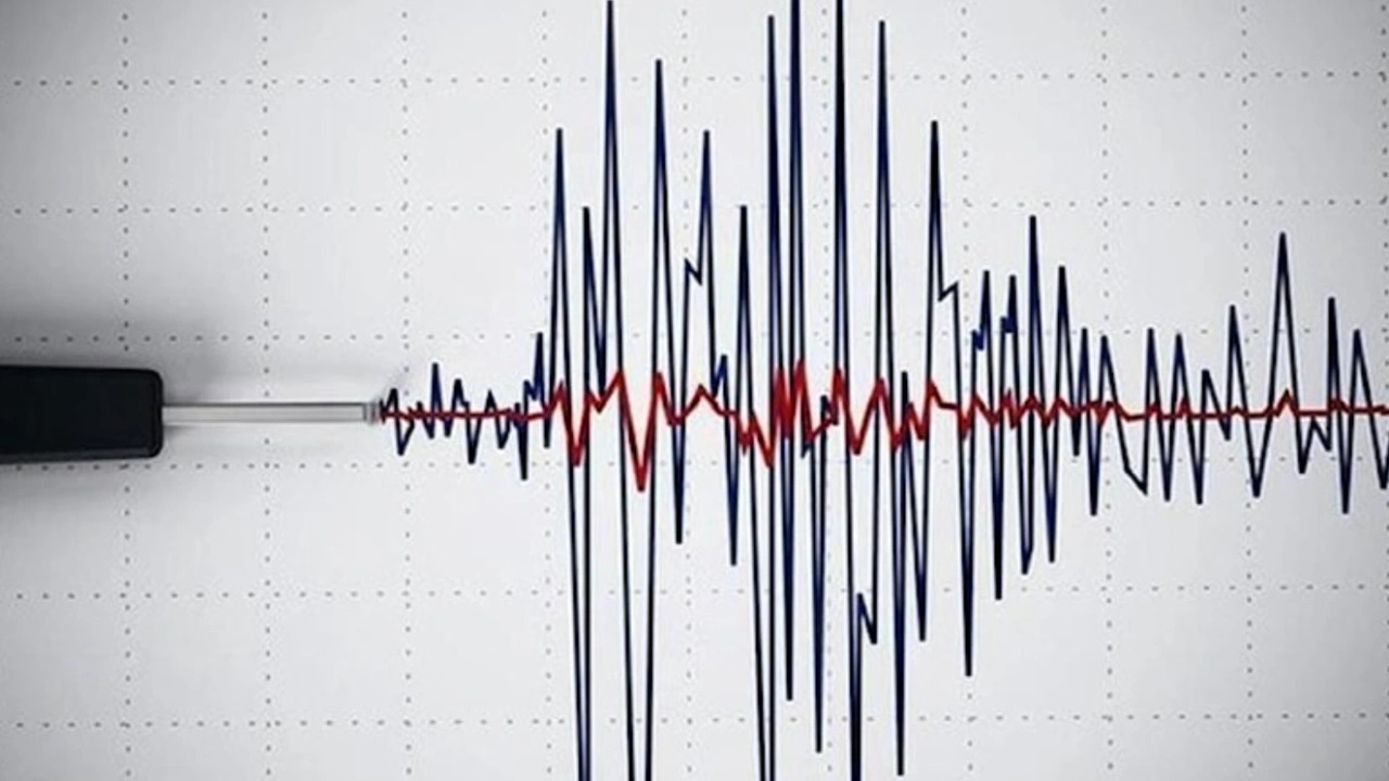 Ege'de Deprem korkusu: Çanakkale 4.3 Şiddetinde sarsıldı