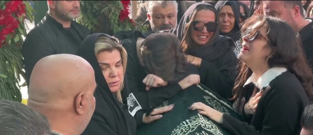 Elif Karlı, Eşinin ölümünden sonra yeniden Dua etmeye başladı
