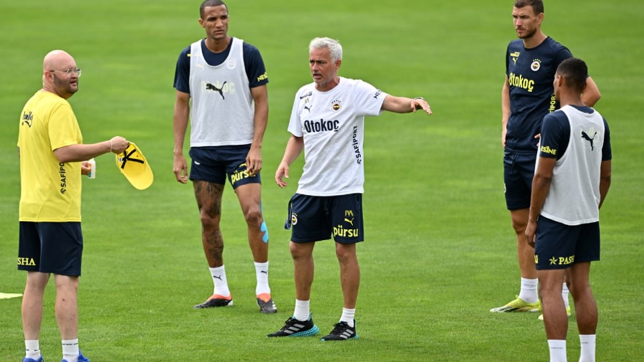 Fenerbahçe'de Puertas sinyali: Szymanski'nin Yerine gelebilir mi?
