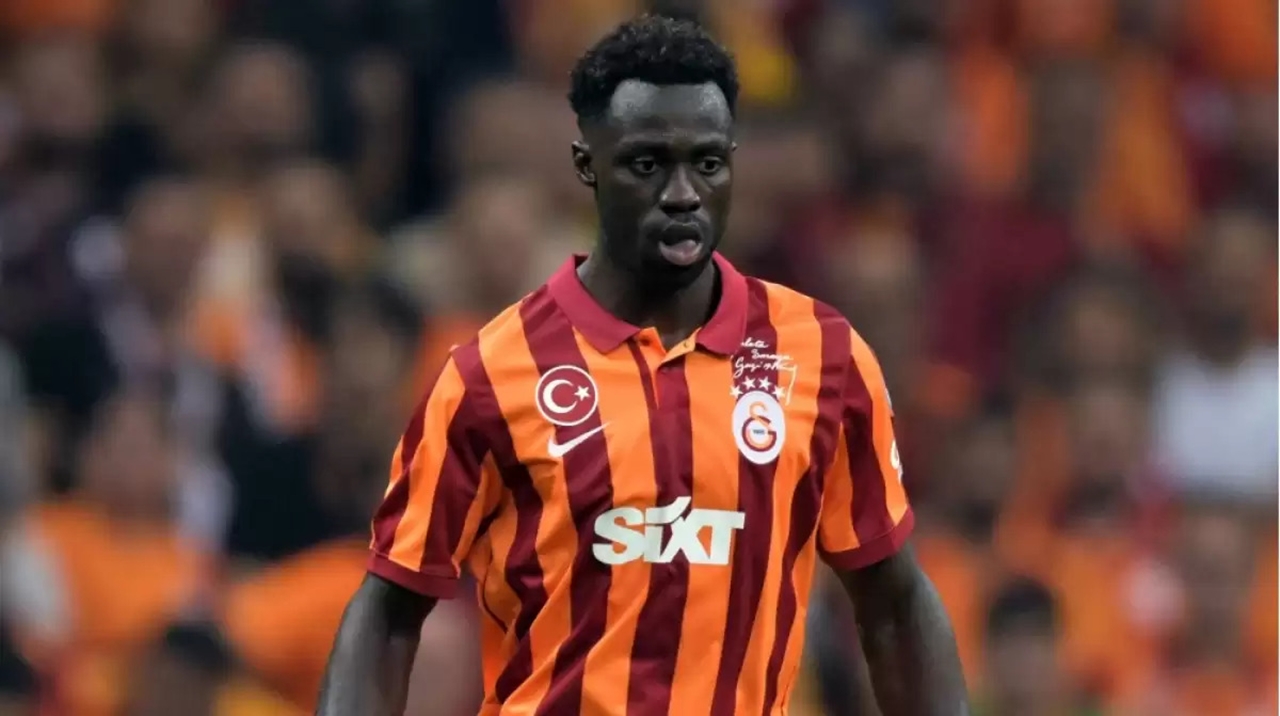 Galatasaray’da Muslera umut verdi, Sanchez hayal kırıklığı