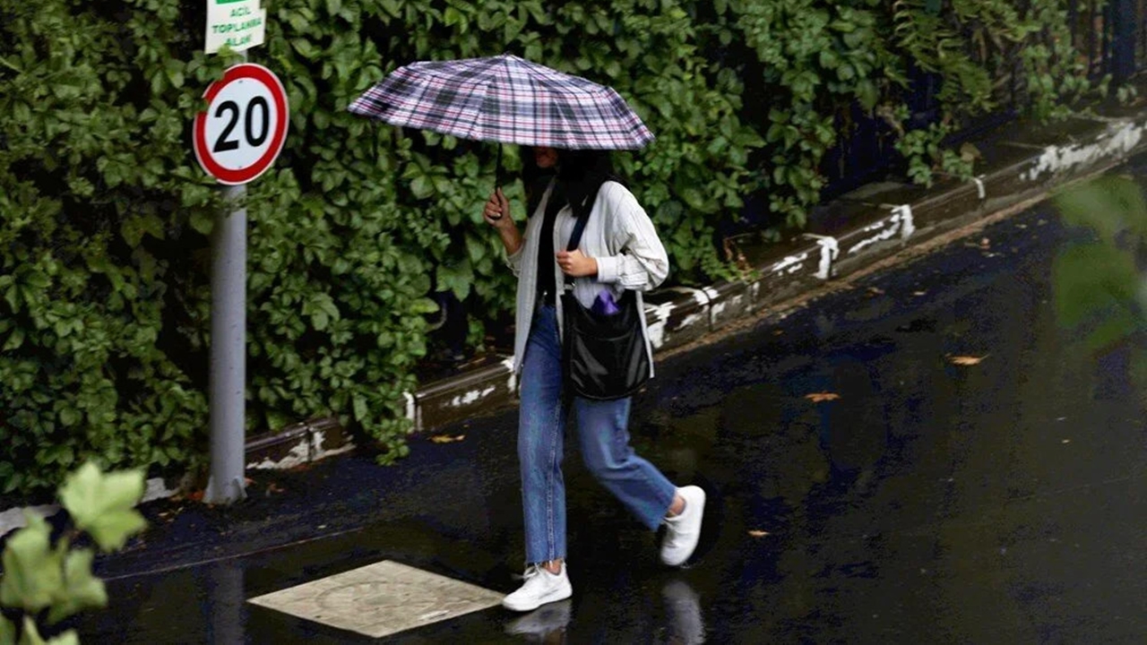 Karadeniz’den Gelen soğuk hava dalgasıyla ilk kar yolda