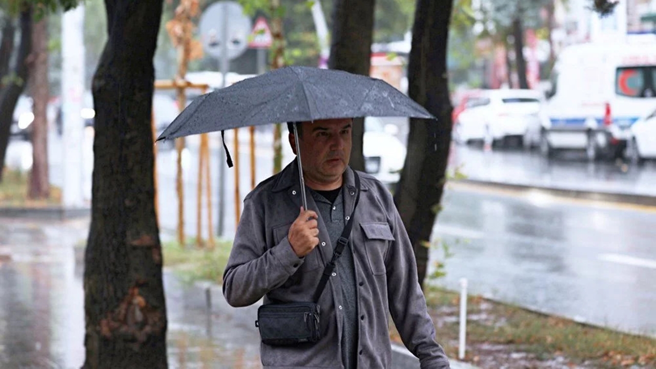 Karadeniz’den Gelen soğuk hava dalgasıyla ilk kar yolda