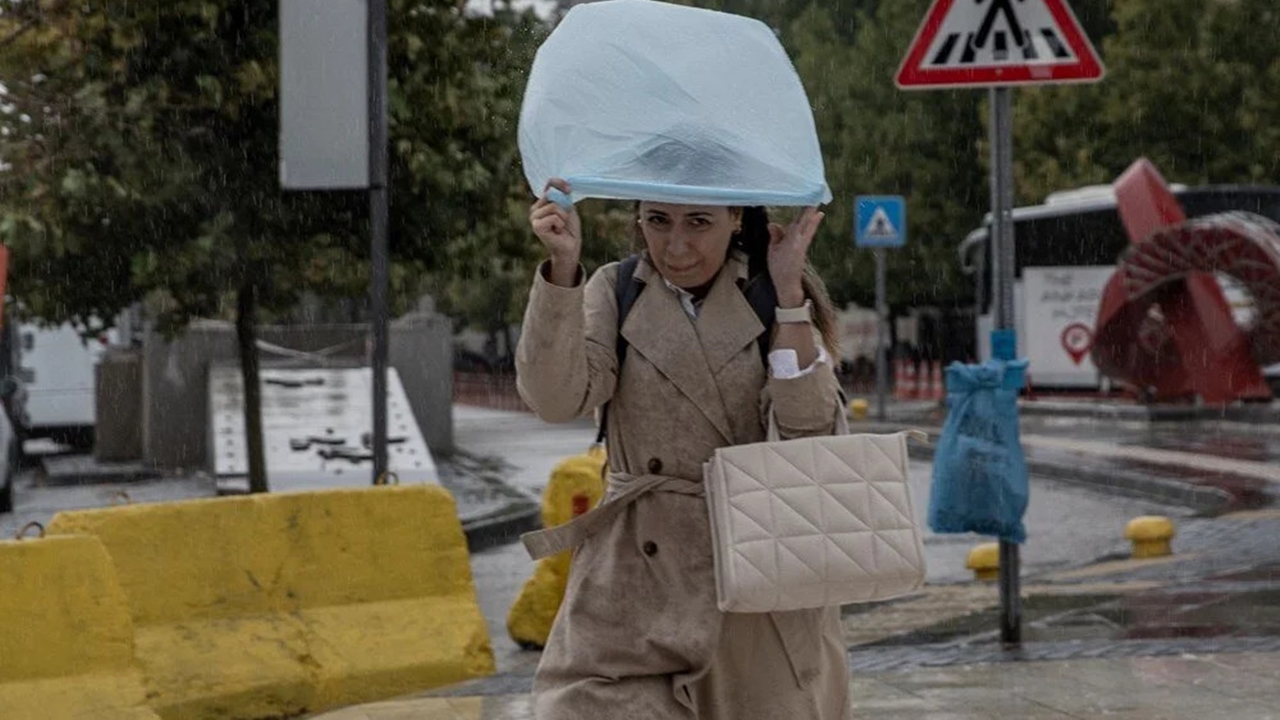Karadeniz’den Gelen soğuk hava dalgasıyla ilk kar yolda