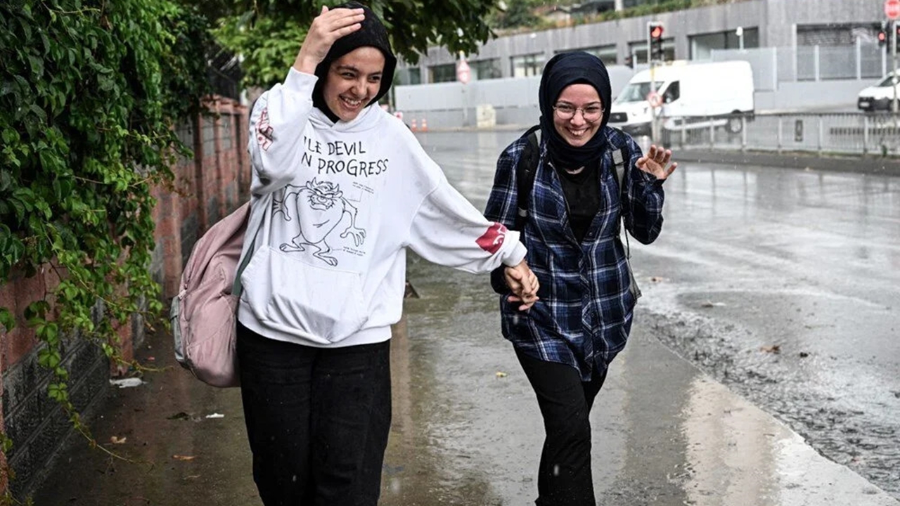 Karadeniz’den Gelen soğuk hava dalgasıyla ilk kar yolda