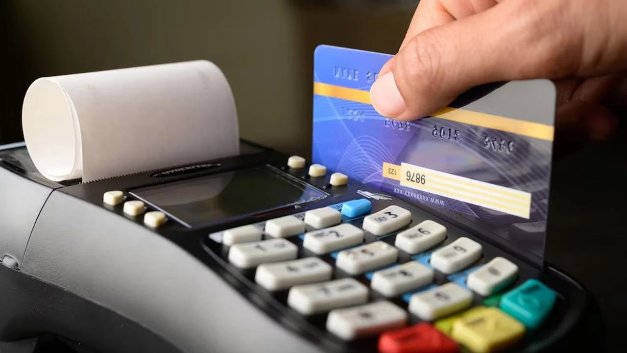 Kredi kartlarına sıkı denetim: Limit ve Taksitler değişiyor