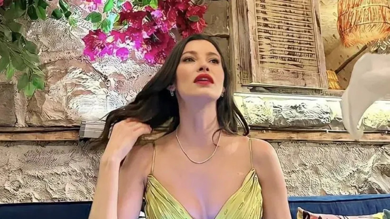 Müjde Uzman'ın Dikkat çeken değişimi: Makyaj mı, Estetik mi?