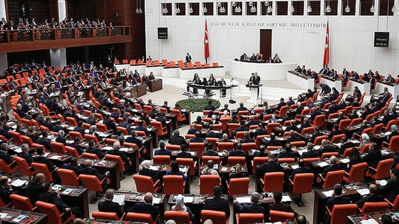MHP’den Çarpıcı teklif: Üniversite sınavı kaldırılsın