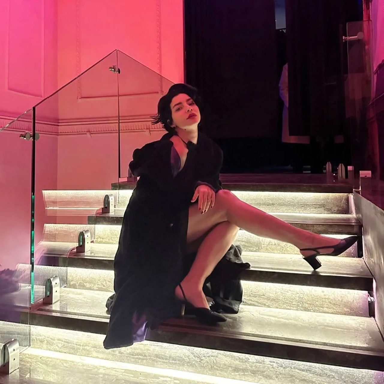Merve Boluğur’un Sarı saçları: Cesur bir değişim mi?