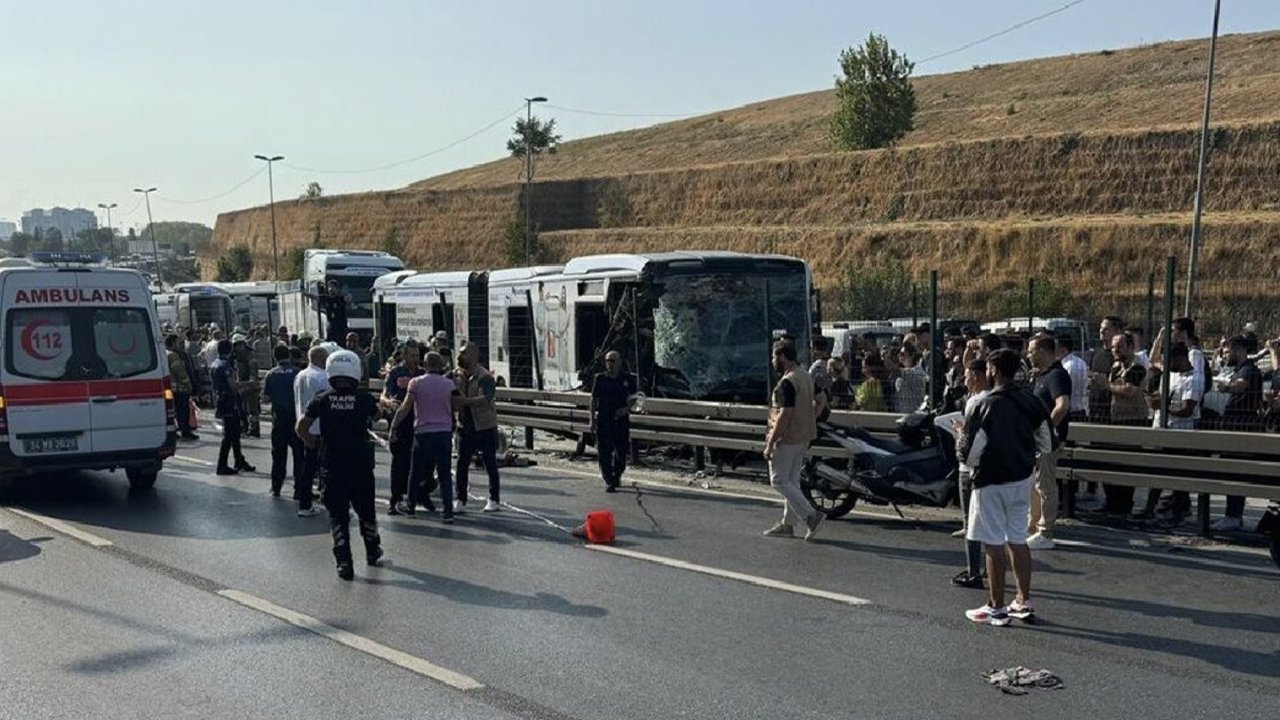 Metrobüs çarpışması: 1 Ölü, Gözaltında artış var