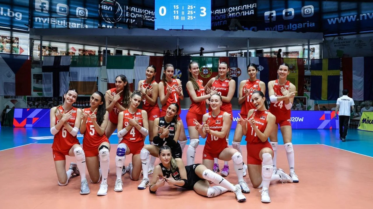 Milliler İsveç'i Set vermeden geçip yarı finale yükseldi