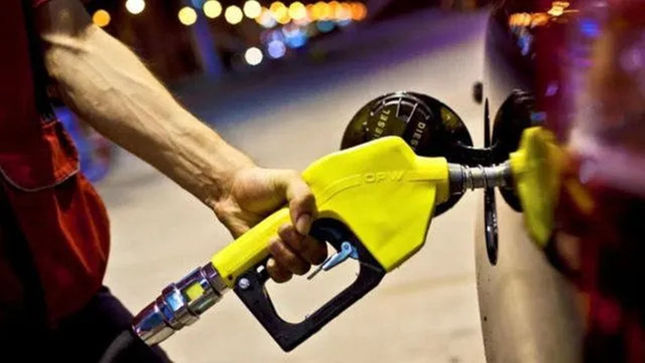 Petrol krizi: Benzin ve Motorine indirim, LPG'ye Zam