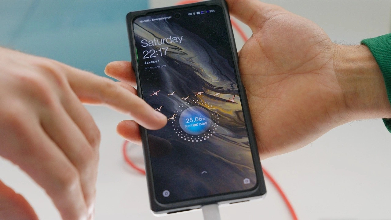 Realme'den Rekor kıran 320W Hızlı şarj teknolojisi
