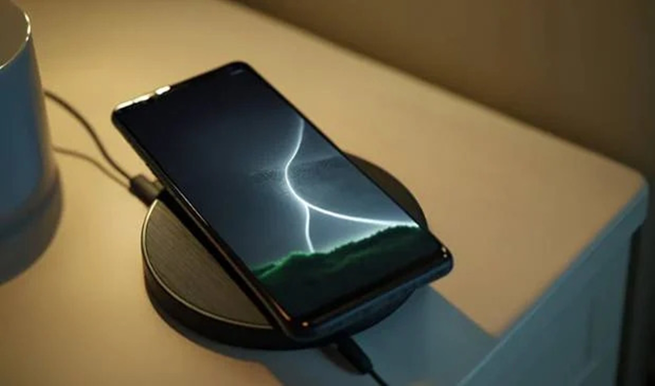 Realme'den Rekor kıran 320W Hızlı şarj teknolojisi