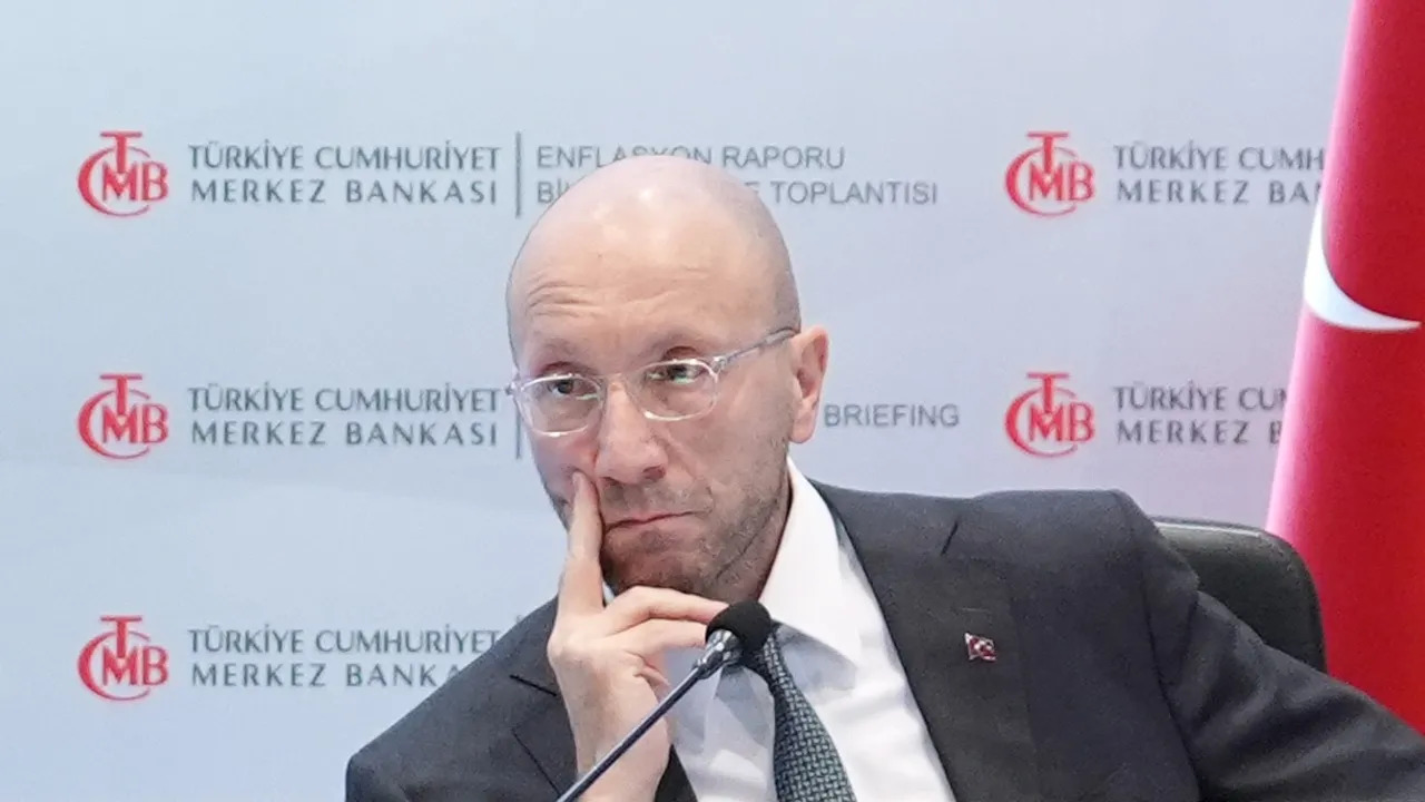 Sıkı Para Politikası sürecek: Akçay'dan Enflasyon ve TL Mesajı