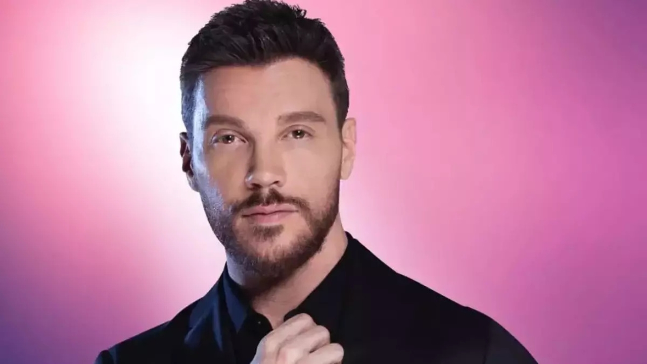 Sinan Akçıl’dan Tarkan’a Çiçekli yanıt ve TikTok’a Sert mesaj