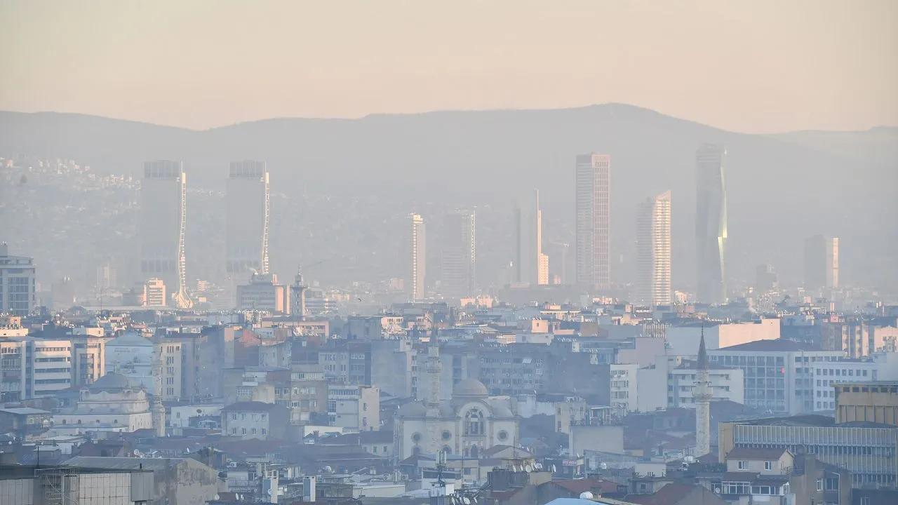 Türkiye Hava durumu: Sağanaklar ve Puslu günler kapıda