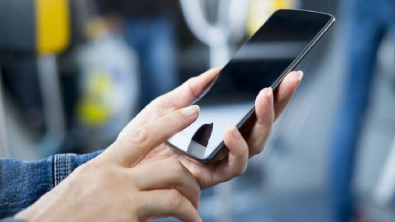 Telefonun şarjını hızla tüketen 10 uygulama