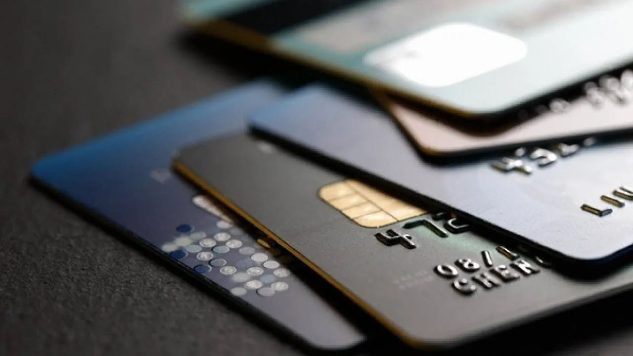 Yüksek limitli Kredi Kartı kullanıcılarına 750 TL zorunlu ödeme