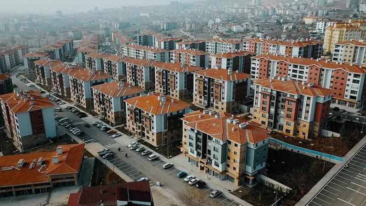 Yatırımcıların yeni rotası: Mevduattan kaçış, Gayrimenkule akın