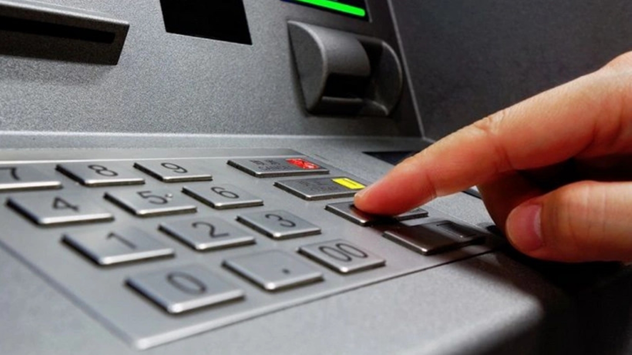 ATM şifre güvenliğinizi artırın: Basit adımlarla hesabınızı koruyun
