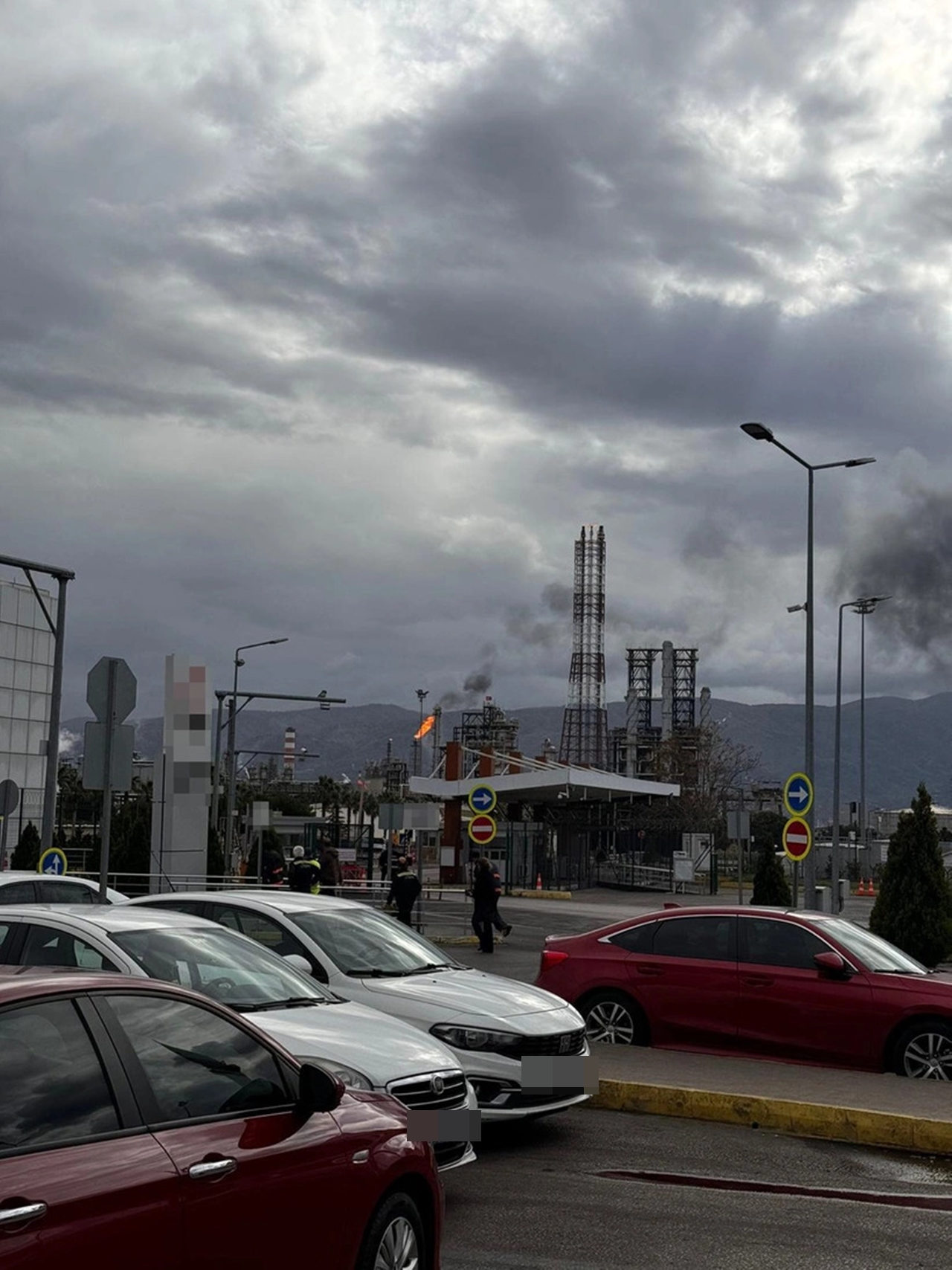  TÜPRAŞ’ta Patlama: Hisse düşüşte, Durum kontrol altında
